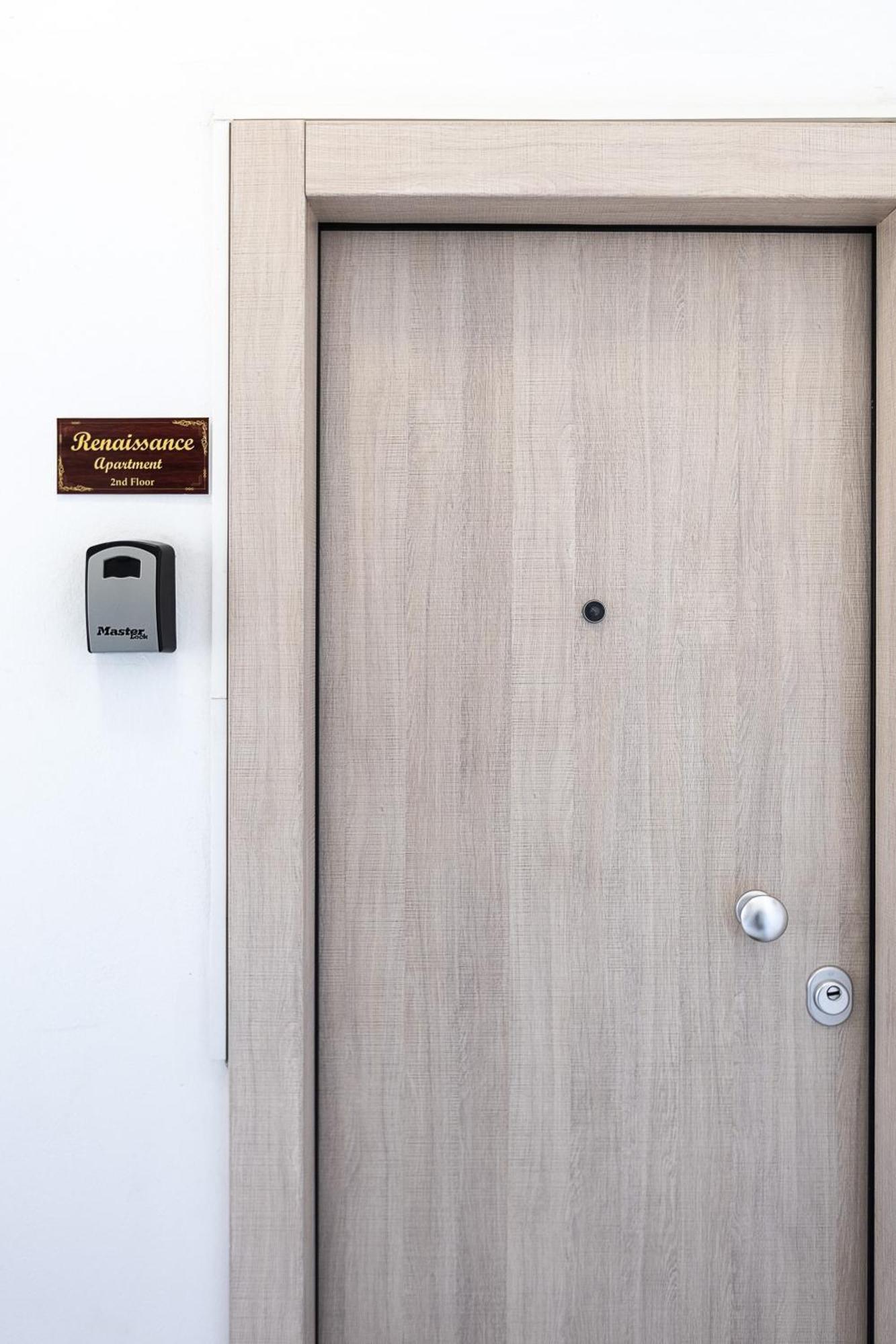 Renaissance Apartment, Feeling The Heartbeat Of Rethymno! Exterior foto